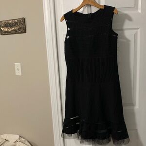 Tadashi Shoji Elegant Black Midi Dress